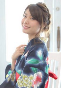 浴衣を着るならヘアアレンジも♪