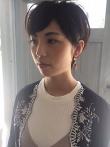 耳かけショートで爽やかに♪