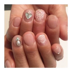ネイルしてもらいました!!嬉しい(^O^)