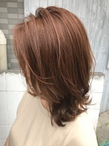 上品なツヤ感ライラックベージュ☆