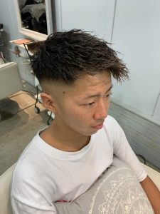 ツイストパーマが人気です☆