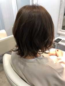 本日のお客様スタイル♪外はねミディアム♪
