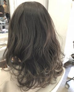 アッシュグレージュ♪大人気イルミナカラー(*^^*)
