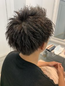 伸ばし途中はパーマがおすすめ☆