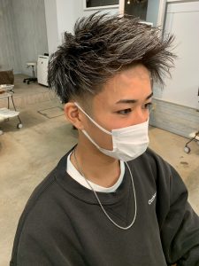 髪型でこんなに変わる!