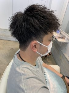 夏に向けてツイストパーマがおすすめ!
