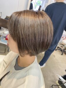 細めハイライト×グレーカラー