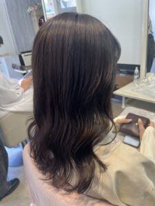 ダークブラウンでつやつやに☆